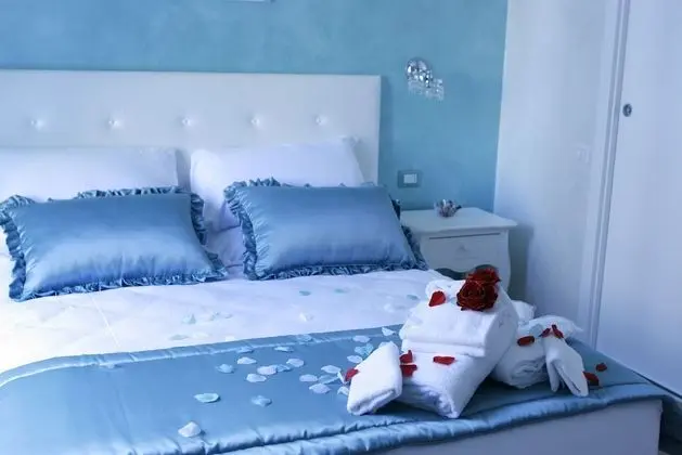 Deluxe Tek Büyük veya İki Ayrı Yataklı Oda