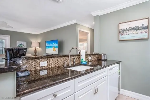 Daire (Crystal Sands & Seahorses Beach Villa)