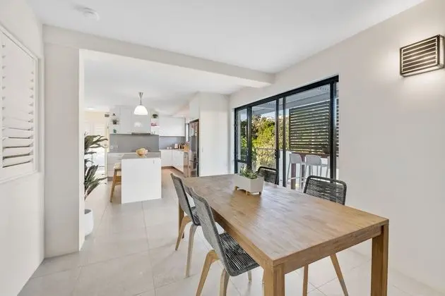 Apart Daire, 1 En Büyük (King) Boy Yatak ve Çekyat, Balkon
