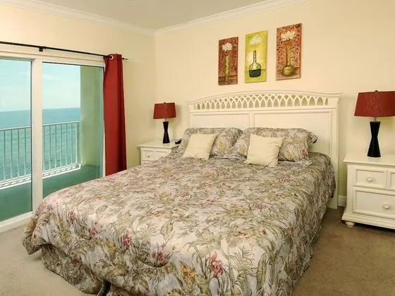Condo, 2 Bedrooms, 2 Bathrooms, Sea Facing