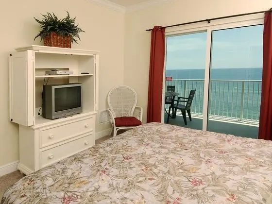 Condo, 2 Bedrooms, 2 Bathrooms, Sea Facing