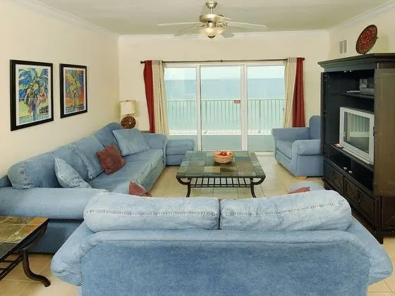 Condo, 2 Bedrooms, 2 Bathrooms, Sea Facing
