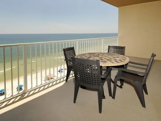 Condo, 2 Bedrooms, 2 Bathrooms, Sea Facing