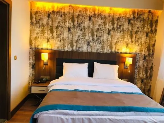 Standart Oda, Dağ Manzaralı