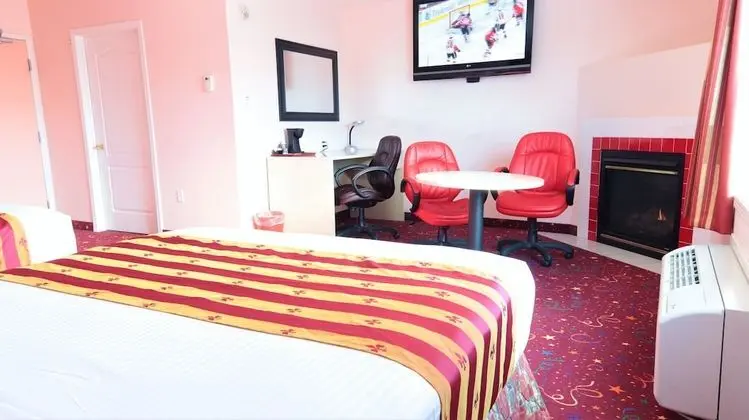 Premium Tek Büyük Yataklı Oda, 2 Büyük (Queen) Boy Yatak, Şömine