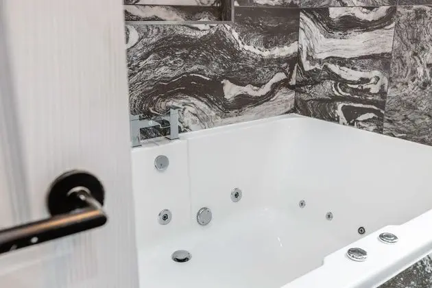 Luxury Ev, Özel Banyo