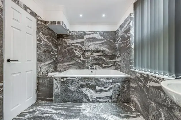 Luxury Ev, Özel Banyo