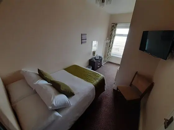 Tek Büyük Yataklı Oda, Deniz Manzaralı (Room 7)