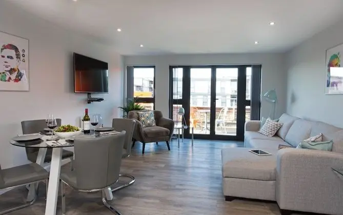 Executive Çatı Katı Süiti (Penthouse), 2 Yatak Odası, Balkon, Şehir Manzaralı