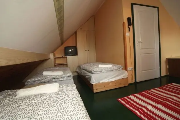 Dört Kişilik Oda, Özel Banyo