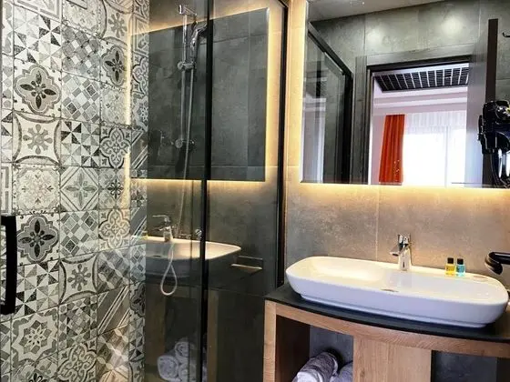 Deluxe Oda Balkonlu, Sokak Manzaralı, Balkonlu