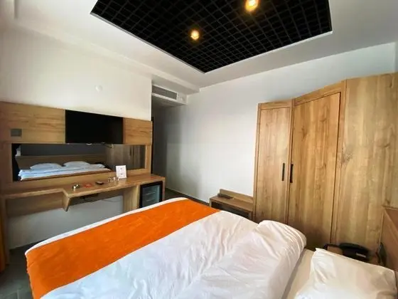 Deluxe Oda Balkonlu, Sokak Manzaralı, Balkonlu
