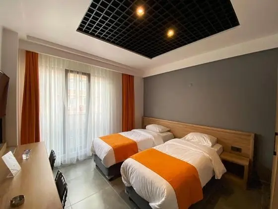 Twin, Şehir Manzaralı, Fransız Balkonlu