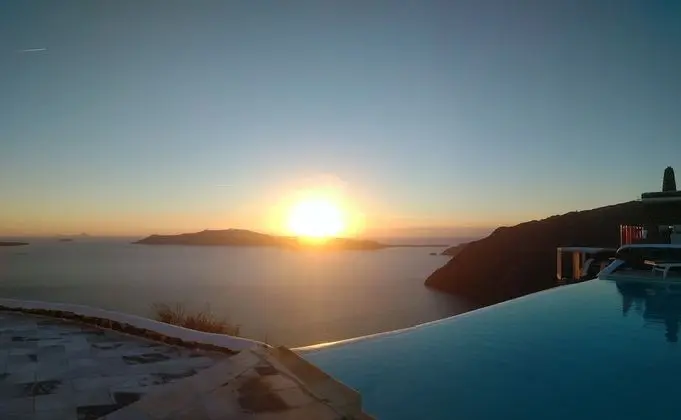 Grand Villa