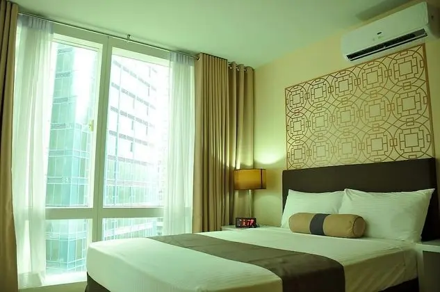One Bedroom Room Only