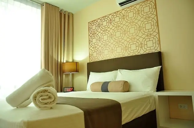 One Bedroom Room Only