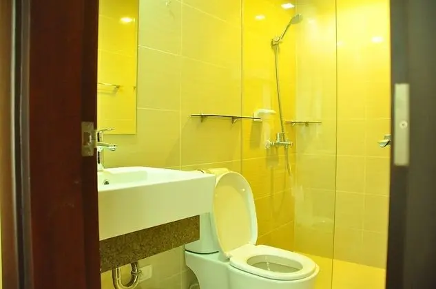 One Bedroom Room Only