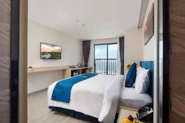 Deluxe Oda, Balkon, Deniz Manzaralı