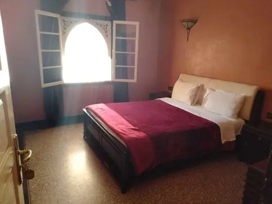 Tek Büyük Yataklı Oda, 1 Çift Kişilik Yatak, Sigara İçilmez