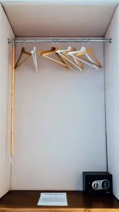 Basic Tek Büyük Yataklı Oda, 1 Çift Kişilik Yatak, Balkon, Şehir Manzaralı (2)