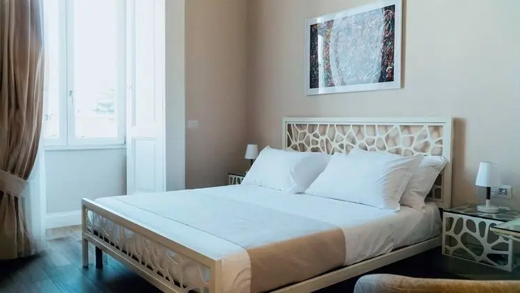 Basic Tek Büyük Yataklı Oda, 1 Çift Kişilik Yatak, Şehir Manzaralı (3)