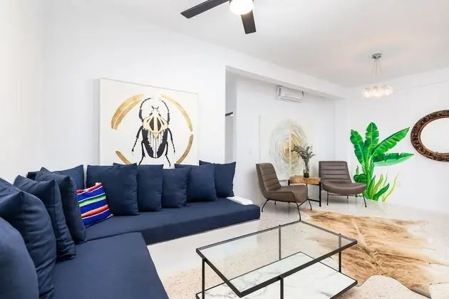 Cuale Condos 2 Bedroom #203 Romantic Zone