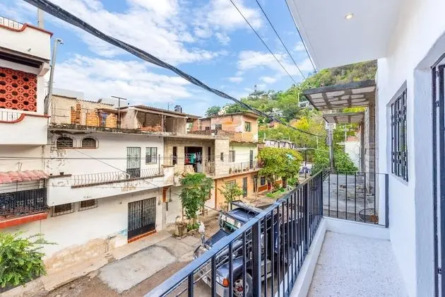 Cuale Condos 2 Bedroom #203 Romantic Zone