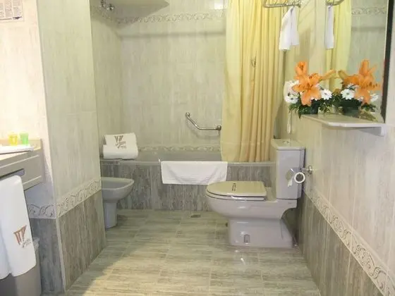 Standard Tek Büyük veya İki Ayrı Yataklı Oda