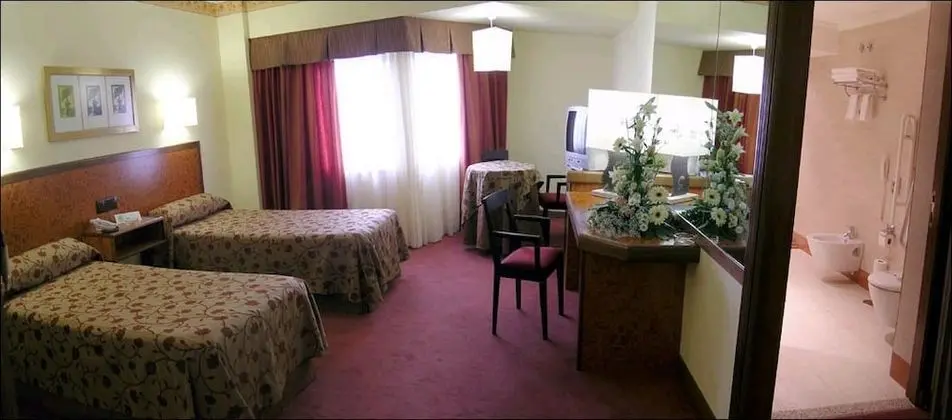 Üç Kişilik Oda (2 Adults + 1 Child)