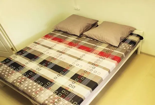 Tek Büyük Yataklı Oda, Ortak Banyo