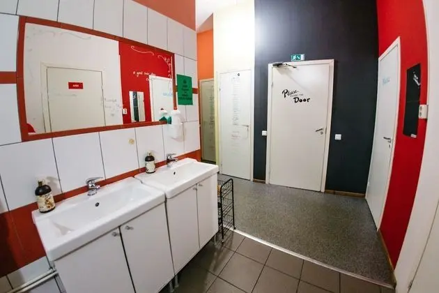 Ortak Ranzalı Oda, Karma Ranzalı Oda (10 beds)