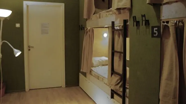 Ortak Ranzalı Oda, Karma Ranzalı Oda (6 beds)