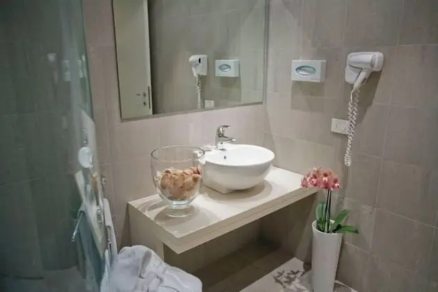 Deluxe Dört Kişilik Oda, Birden Çok Yatak, Engellilere Uygun