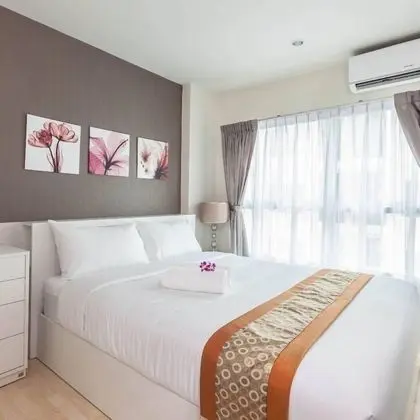 1 Bedroom with kitchenette