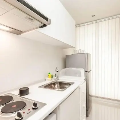 1 Bedroom with kitchenette