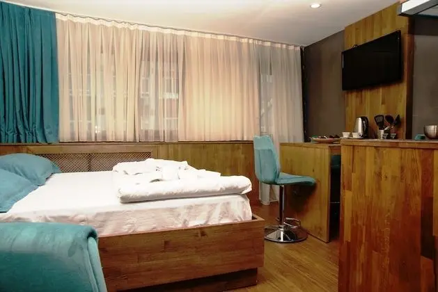 Süit, Sigara İçilebilir, Balkon