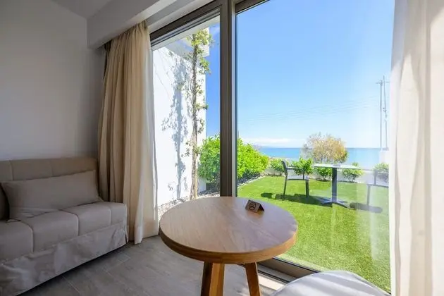 Stüdyo, Deniz Manzaralı (1, with terrace)