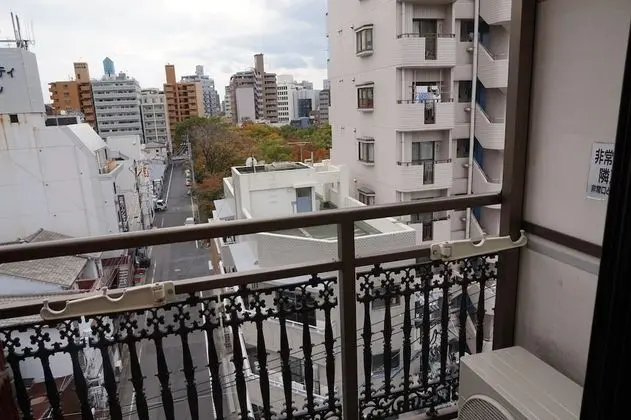 Stüdyo, Balkon (704)