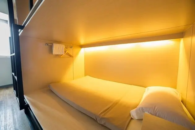Private 6 beds (Share Bathroom)