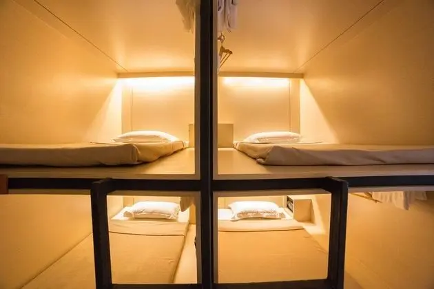 Private 8 beds (Share Bathroom)