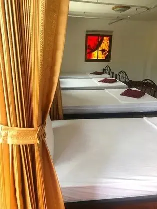 Bed in 6-Bed Mixed Dormitory