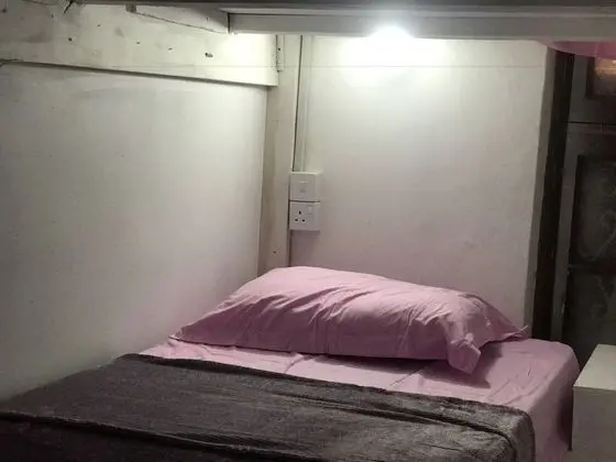 Ortak Ranzalı Oda, Sadece kadınlar için (10 People)