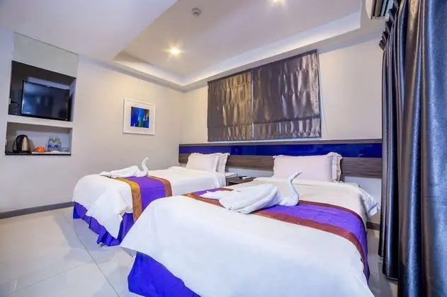 Deluxe Tek Büyük Yataklı Oda