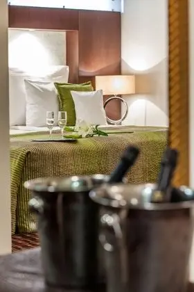 Superior Tek Büyük veya İki Ayrı Yataklı Oda