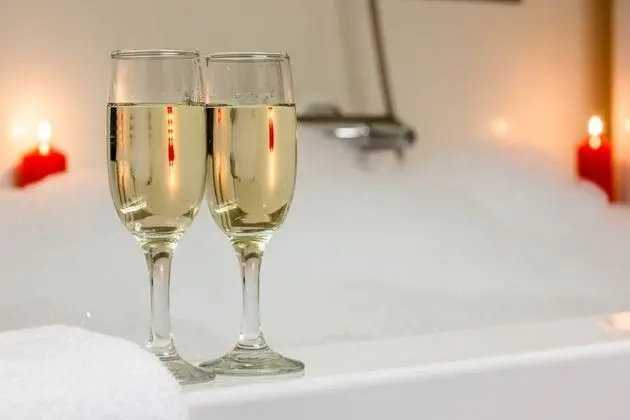 Superior Tek Büyük veya İki Ayrı Yataklı Oda