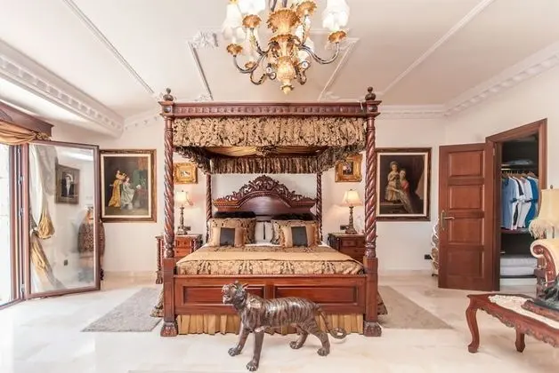 Villa, 5 Yatak Odası, Kişiye Özel Havuzlu