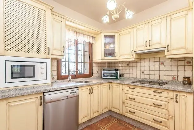 Villa, 5 Yatak Odası, Kişiye Özel Havuzlu