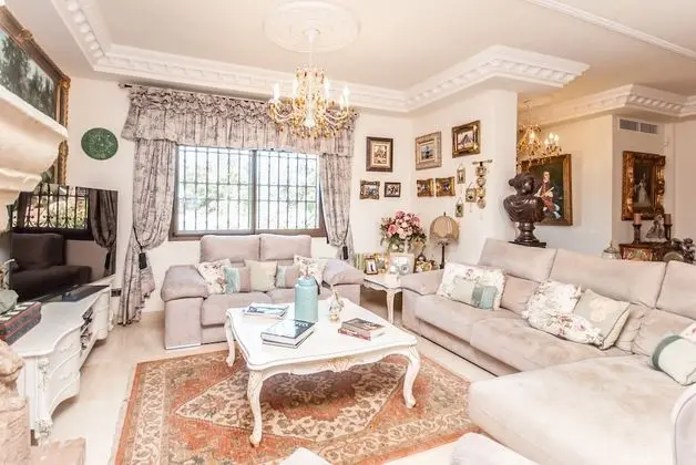 Villa, 5 Yatak Odası, Kişiye Özel Havuzlu