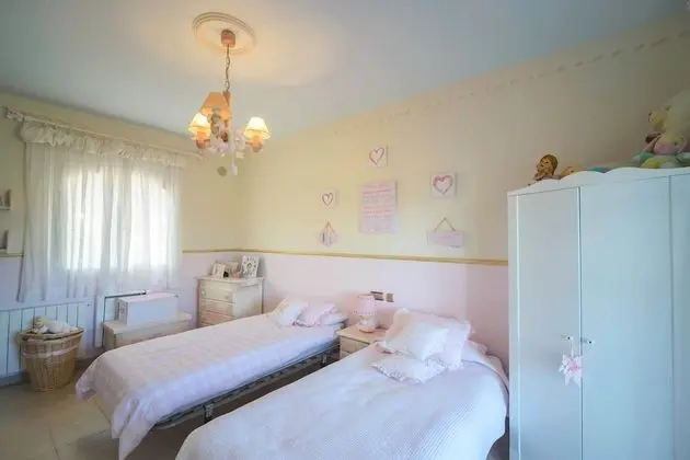 Villa, 4 Yatak Odası, Kişiye Özel Havuzlu