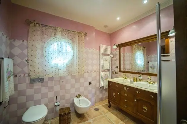 Villa, 4 Yatak Odası, Kişiye Özel Havuzlu